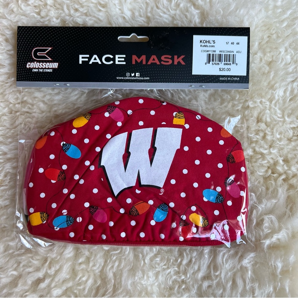 NWT Colosseum Wisconsin Badger Christmas holiday unisex face masks 2 pack